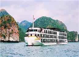 Du thuyền Indochine Lan Hạ